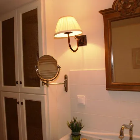 Leone Old Town Apartment Corfu  Exterior photo