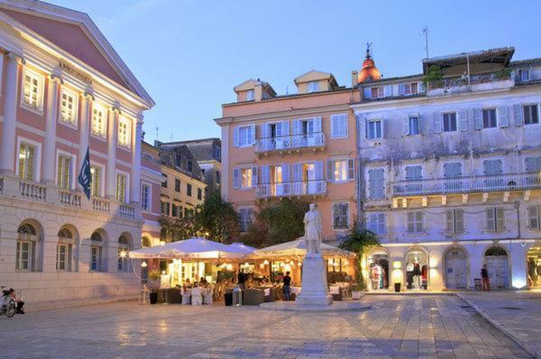 Leone Old Town