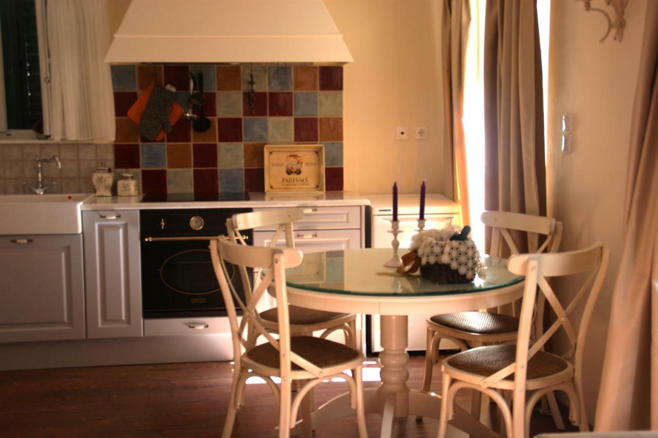Leone Old Town Apartment *